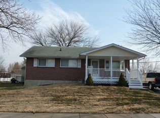 932 Sunnybrook Dr, Glen Burnie, MD 21060