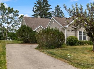 300 Hampton Rd, Lexington, OH 44904