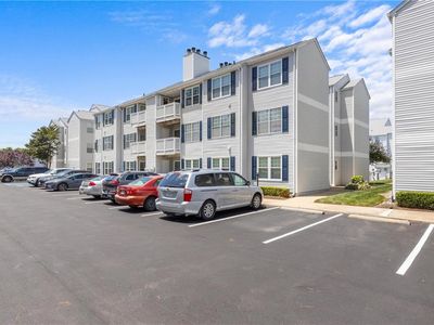 608 Shoreham Ct APT 201, Virginia Beach, VA, 23451
