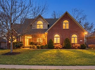 2553 Forest Hills Blvd, Greenwood, IN 46143