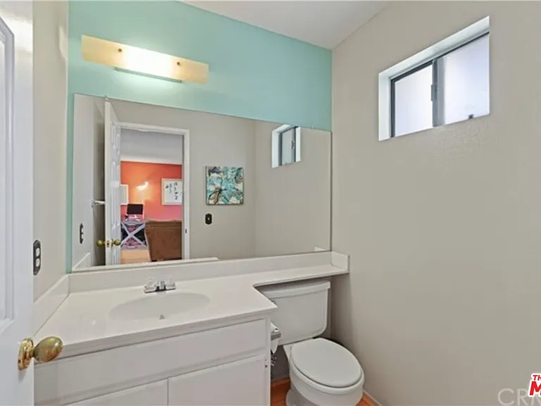 711 Church Pl #2 — Photo 28