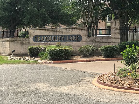 2nd image of 18800 Egret Bay Blvd APT 411