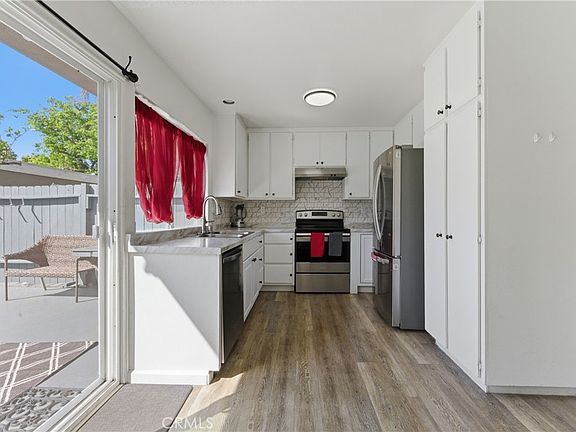 4th image of 7085 Fulton Way