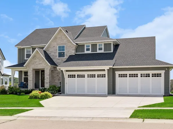 6288 Weston Ln N, Maple Grove, MN 55311