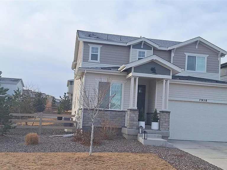 7958 Adams Fork Ave — Photo 2