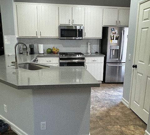 3rd image of 3 Bluff Cove Dr