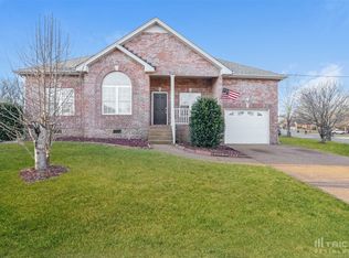 1009 Apache Trl, White House, TN 37188