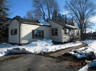 306 Hinsdale Rd, Camillus, NY 13031