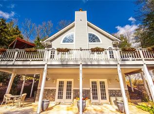 9 Blackbear Mountain Trl, Suches, GA 30572