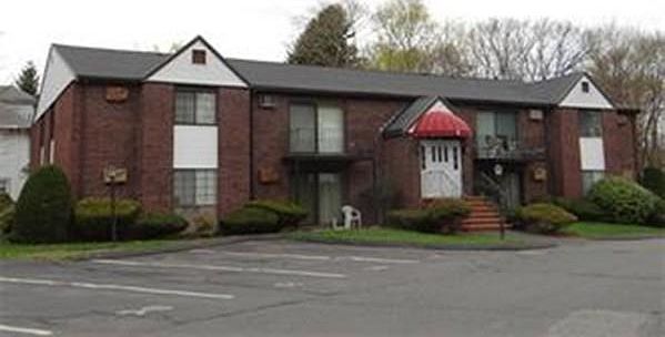 2nd image of 141 Essex St APT C1