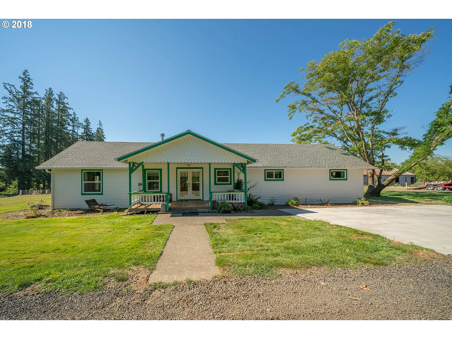 9655 NE Parrish Rd photo 1