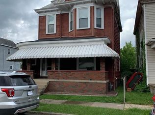 27 5th St, McMechen, WV 26040