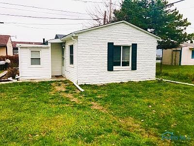 1st image of 304 Venice Dr