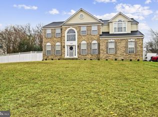 500 Treehouse Ct, Fort Washington, MD 20744