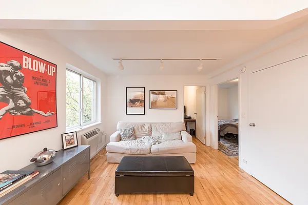 Rented by The Downtown LLC | media 48