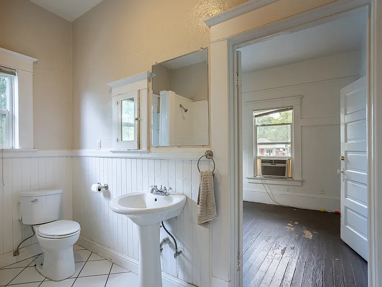278 Humboldt Ave #1 — Photo 14