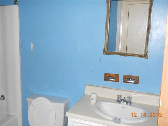 Hall Bathroom