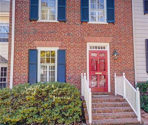 2nd image of 300 N Ridge Rd Unit 18