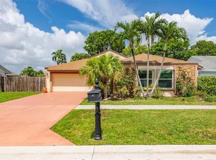21593 Woodstream Ter, Boca Raton, FL 33428