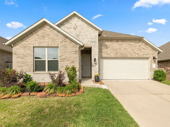 938 Youth Water Rd, Montgomery, TX 77316