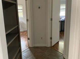 304-304B 7th Ave #B, Bonaire, GA 31005