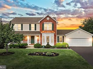 99 Friendship Ln, Gettysburg, PA 17325