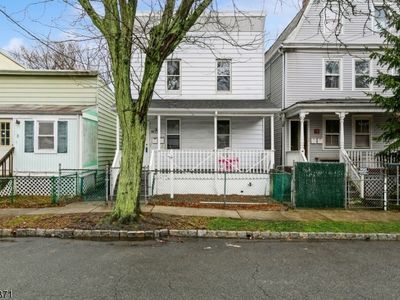 10 Dean St, West Orange, NJ, 07052