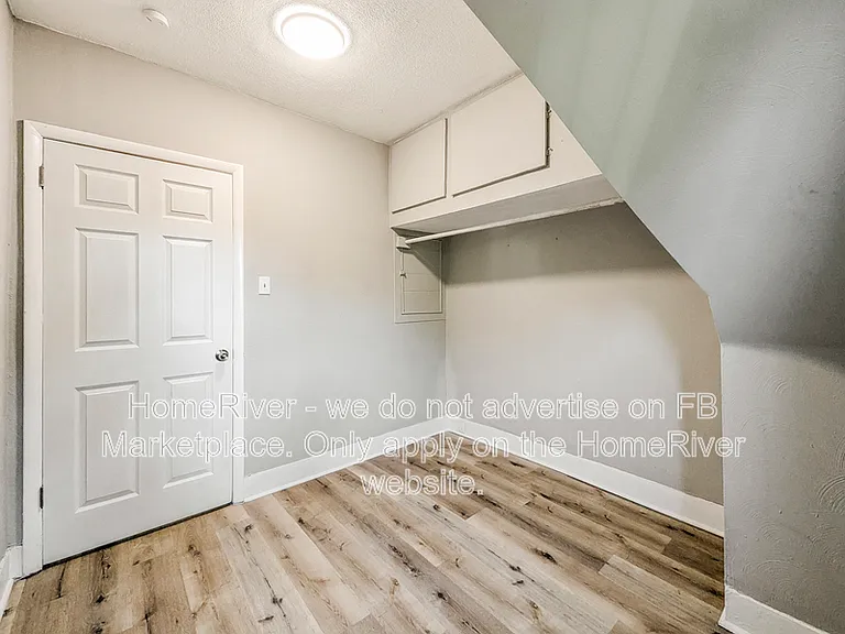 542 Broadway Ext — Photo 10