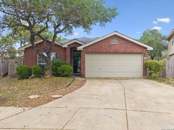 9302 Bartlett Fls, San Antonio, TX 78250