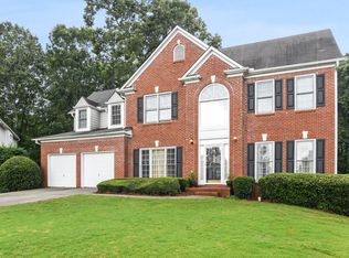 668 Oakview Trl, Stone Mountain, GA 30087