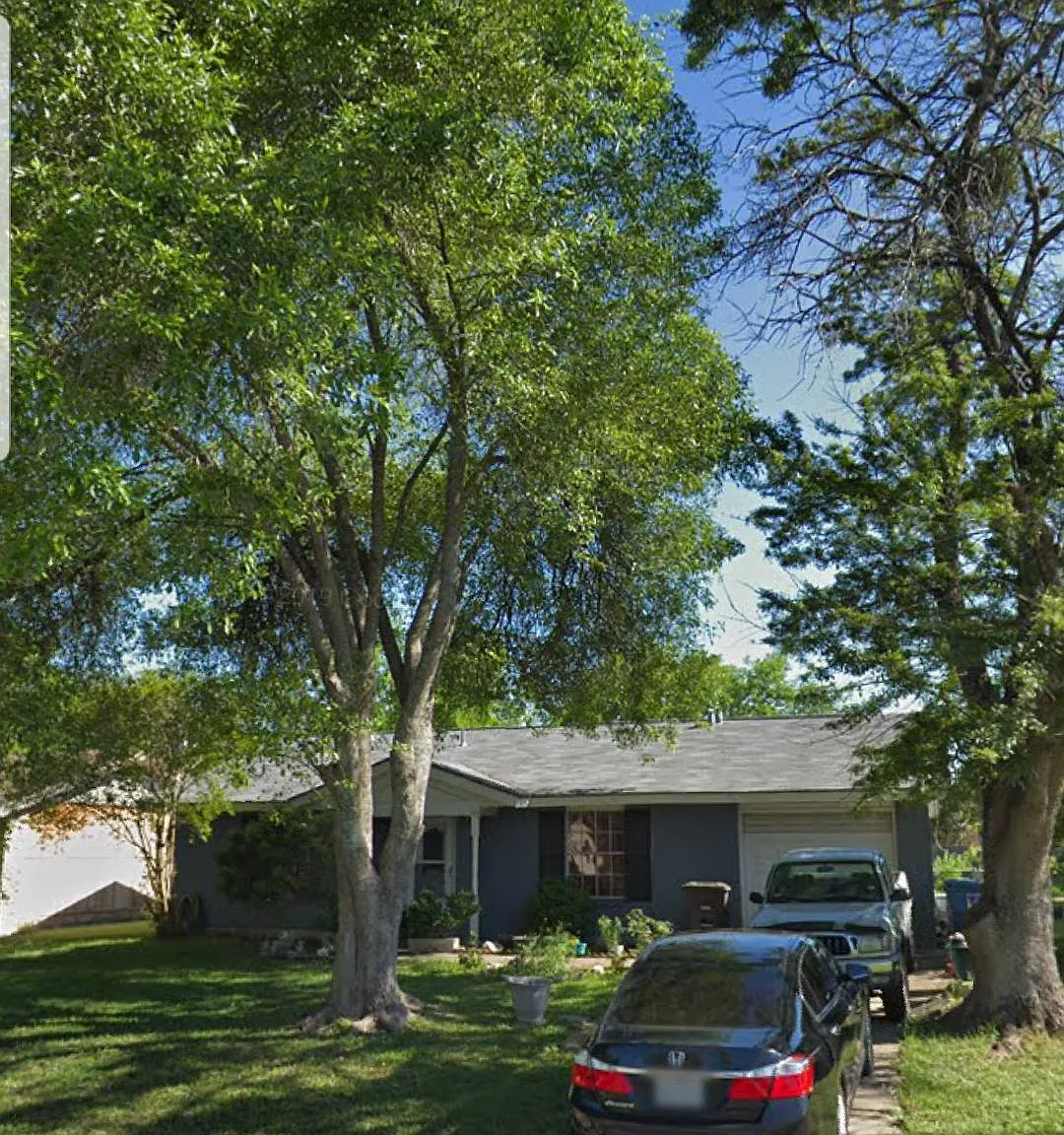 5154 Village Path — Photo 4