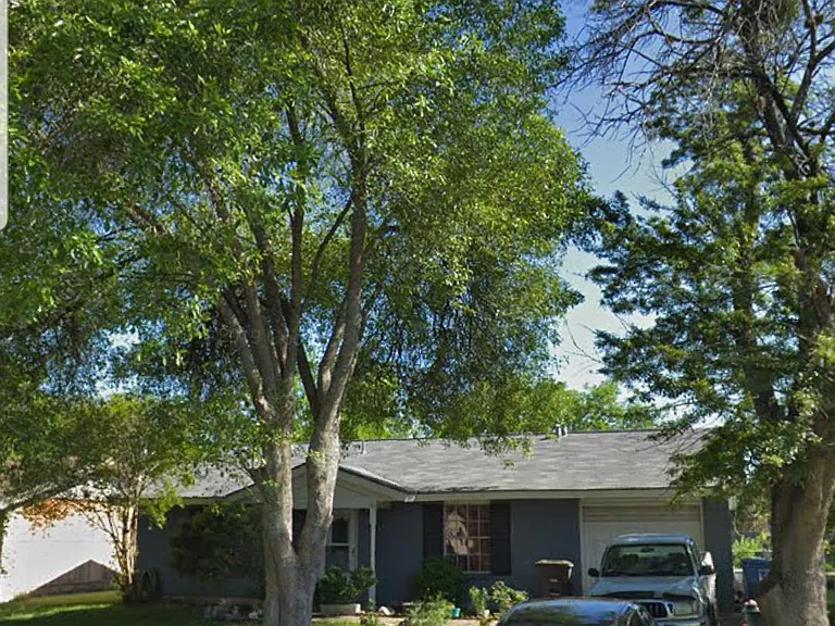 5154 Village Path — Photo 4