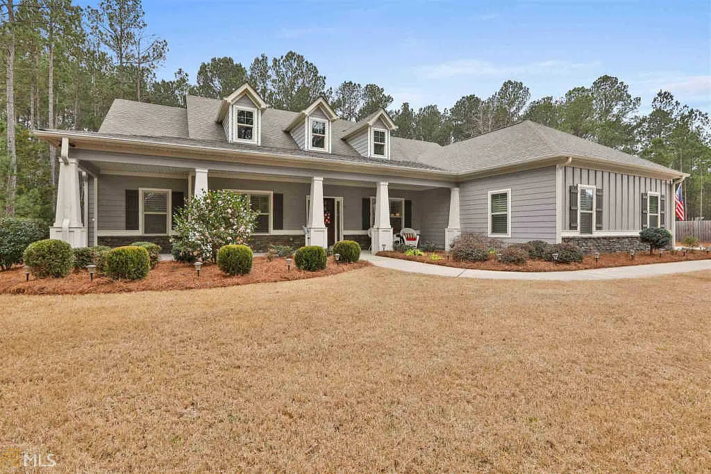 19 Farmstead Way photo 1