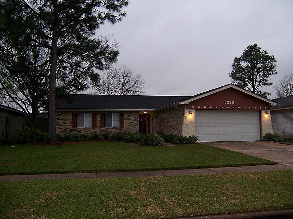 1st image of 6215 Woodvale Dr