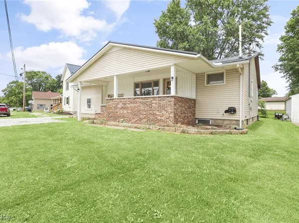 131 Stebbins St, Creston, OH 44217