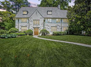 3 Southmoor Dr, Saint Louis, MO 63105