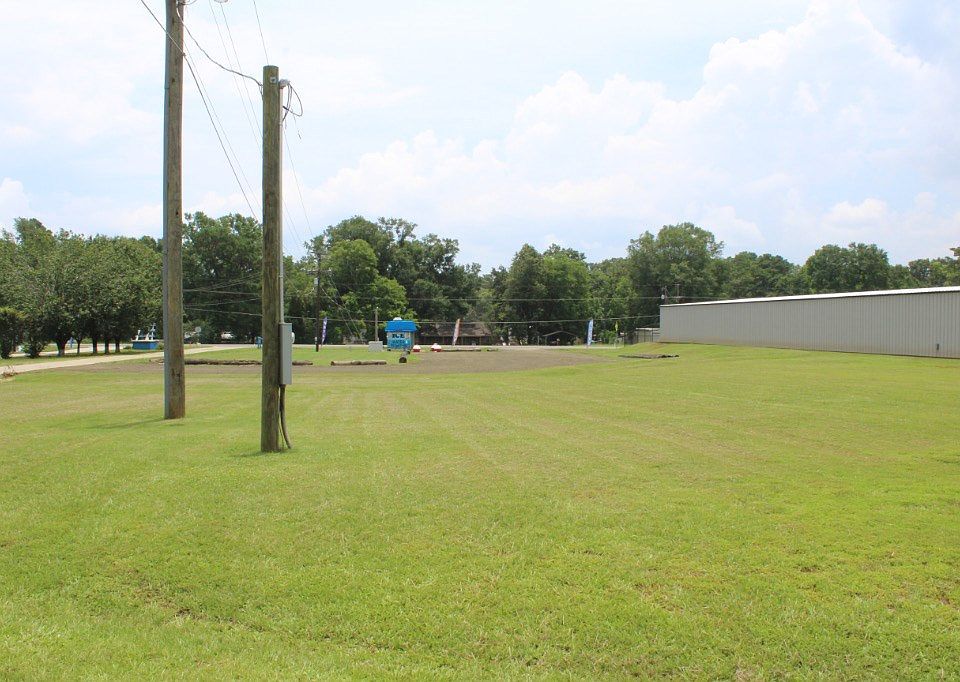 2nd image of 6375 State Highway 21 E
