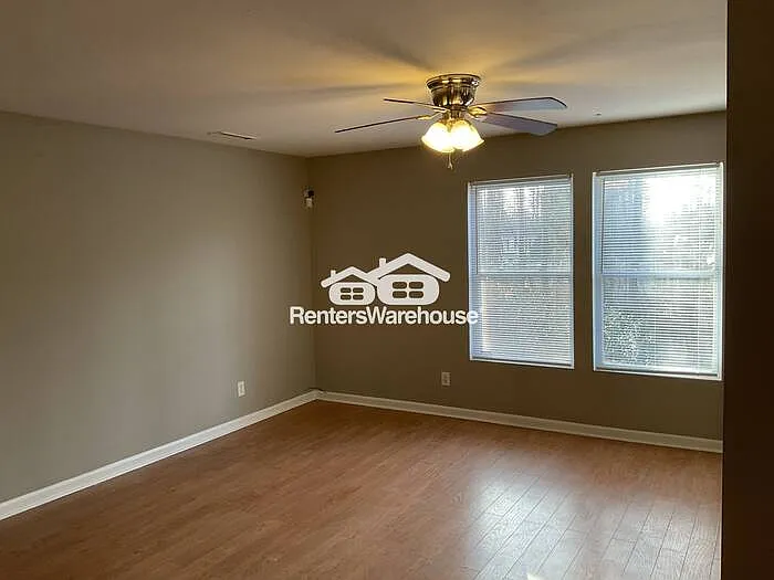 3107 Meadow Knoll Dr — Photo 8