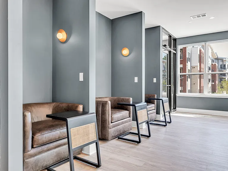 Luxe 360 on Centerpointe — Photo 45