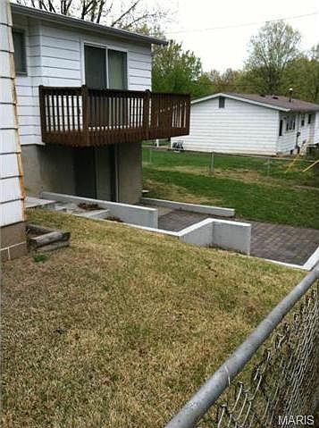 2nd image of 9632 Trinadad Ln