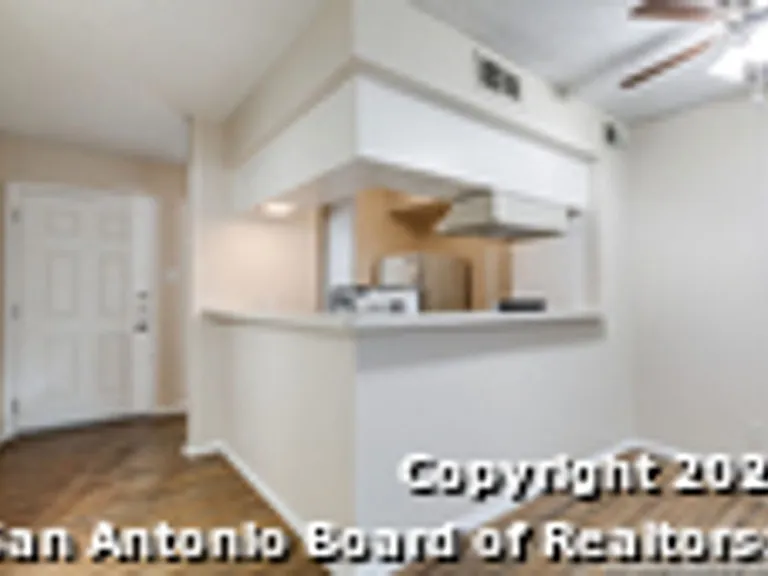 1045 Shook Ave #148 — Photo 6