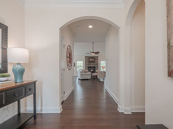 4th image of 3812 Ridge Pointe Dr