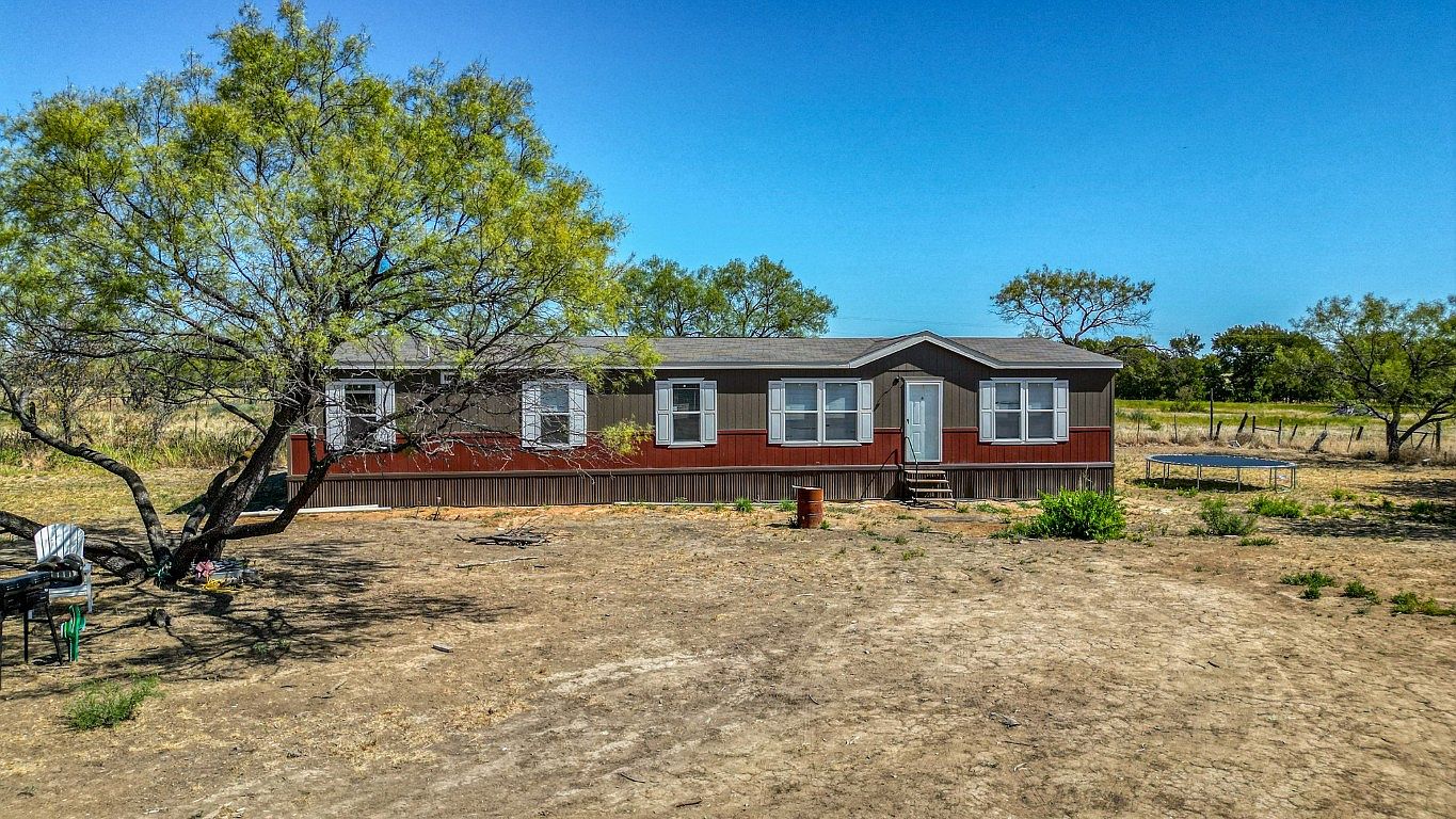 271 E Wathen St, Graford, TX 76449 MLS 20566502 Zillow