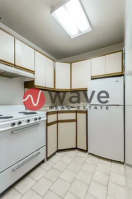 Rented by Wave Real Estate Group | media 8