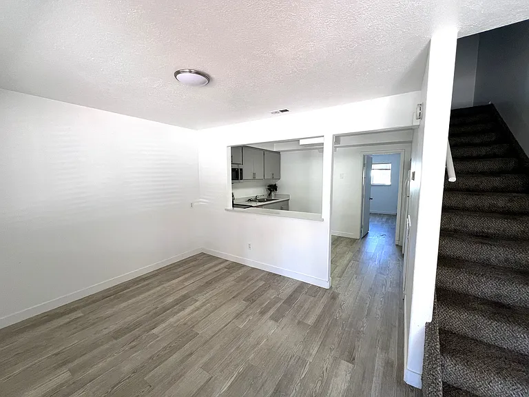1790 W Harding Ave #1 — Photo 5