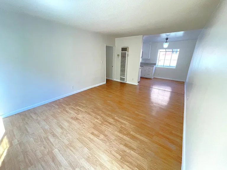 3607 Schaefer St — Photo 23