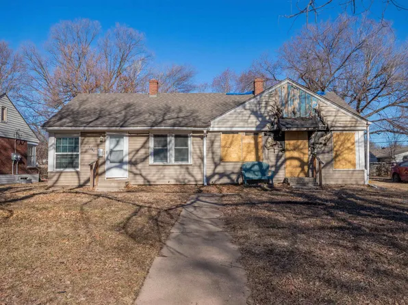 2644-2646 Grail St, Wichita, KS 67211