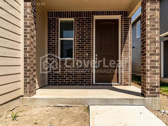 4th image of 316 Blacktail Dr