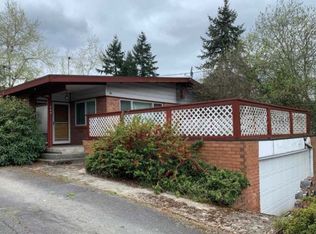 403 S 192nd St #2, Seattle, WA 98148