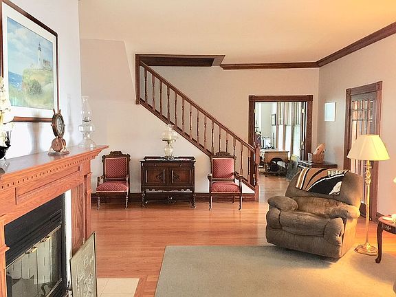 4th image of 13909 Laque Dr